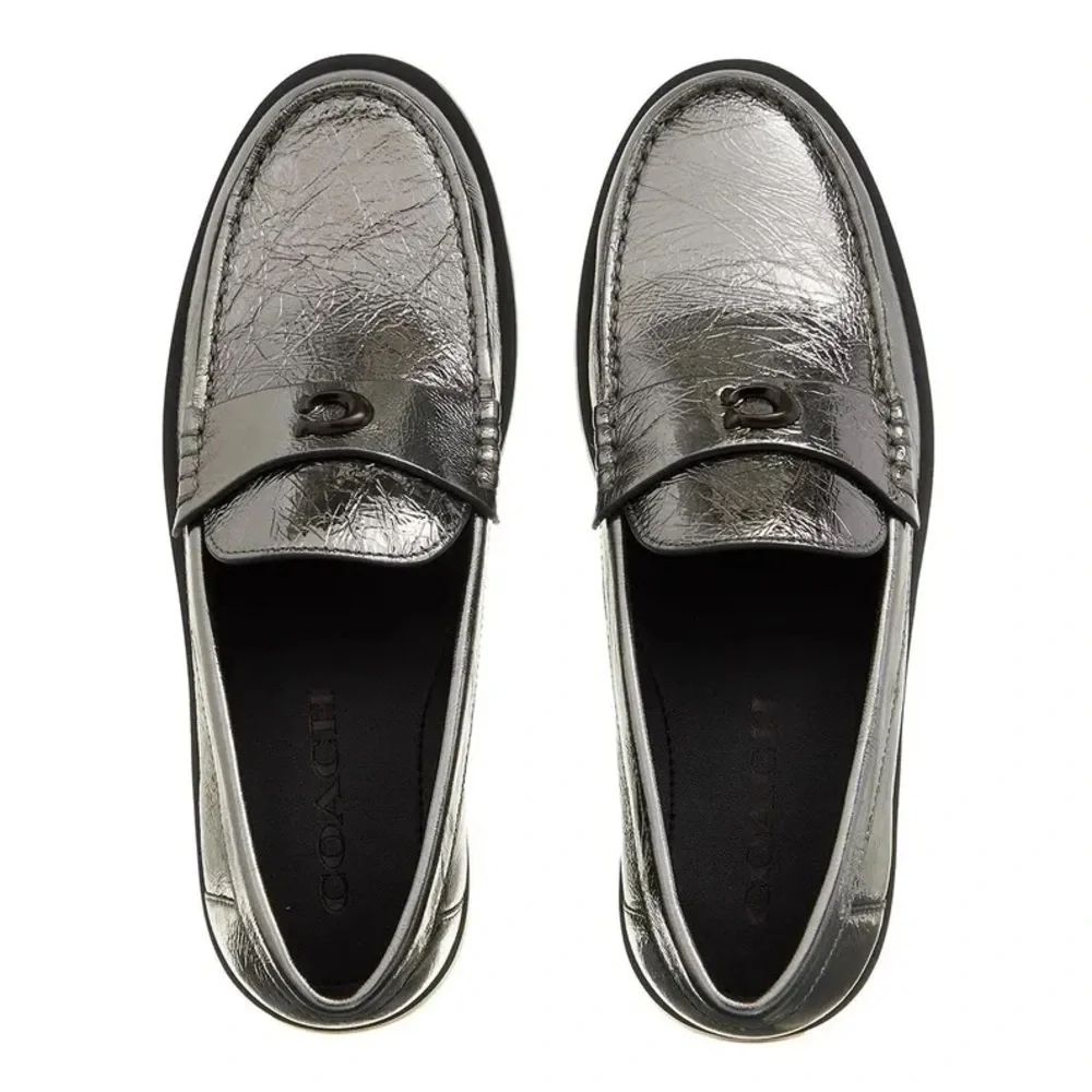 Coach Jocelyn Crinkle Leather Logo Silver Loafers Size 6 NWT